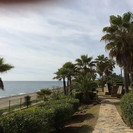 Dominion * Estepona